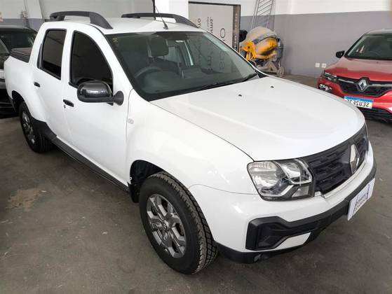 RENAULT OROCH 1.6 16V SCE FLEX INTENSE MANUAL RENAULT OROCH 1.6 16V SCE FLEX INTENSE MANUAL